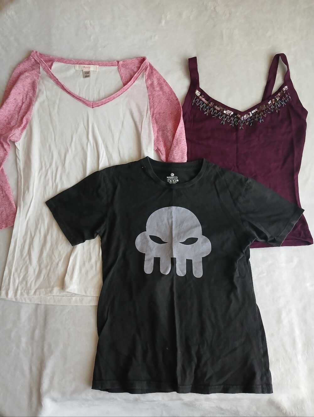 Kid's Lot 3 Shirts Size SM